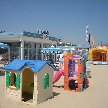 מלון Buratti קרביה